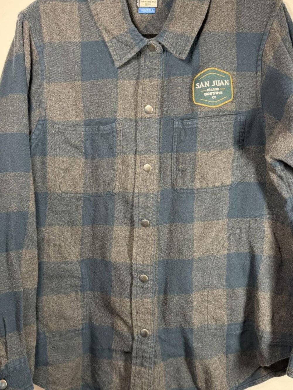 Kavu plaid flannel shirt size L